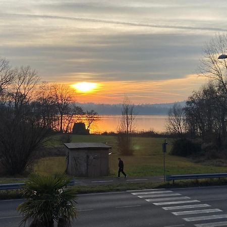 Appartamento Bellavista - Fronte Lago Di Varese Gavirate Exterior photo