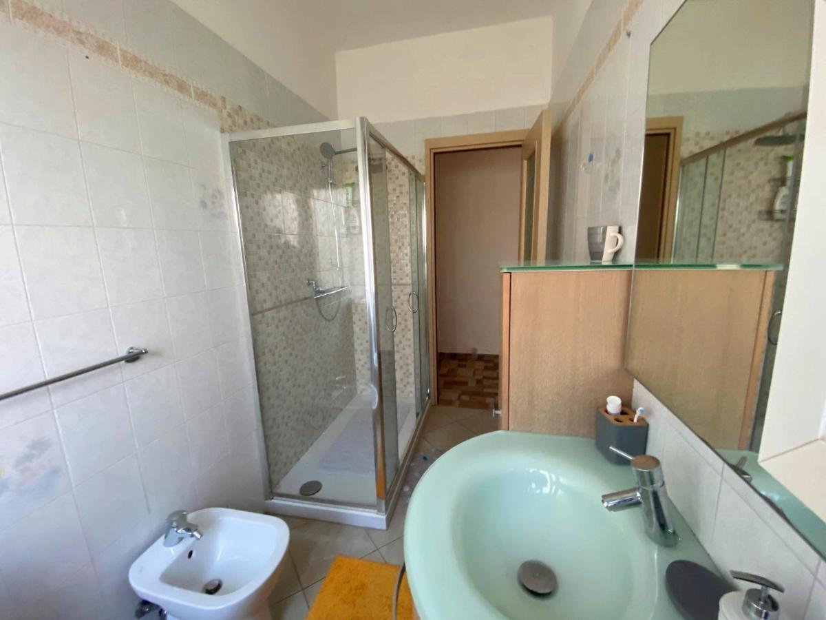 Appartamento Bellavista - Fronte Lago Di Varese Gavirate Exterior photo